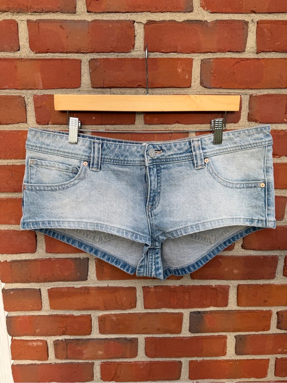 ABrand 00 Super Low Mini Light Wash Denim Micro Shorts